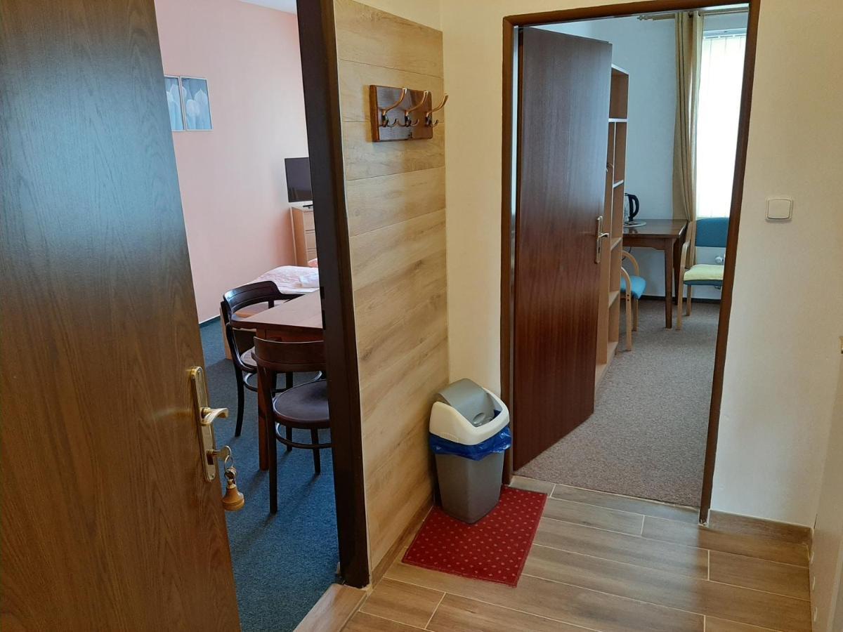 Penzion Oliver Žacléř Eksteriør bilde